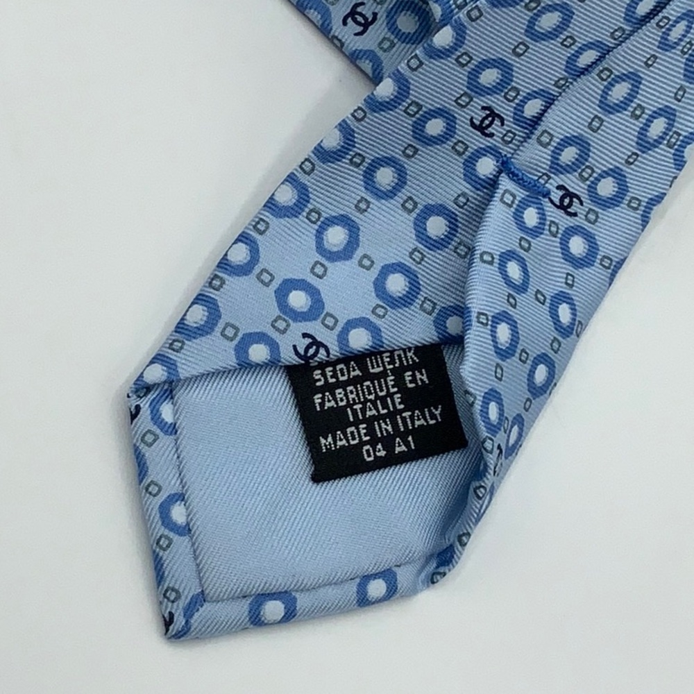 Chanel Neck Tie - Picture 5 of 5